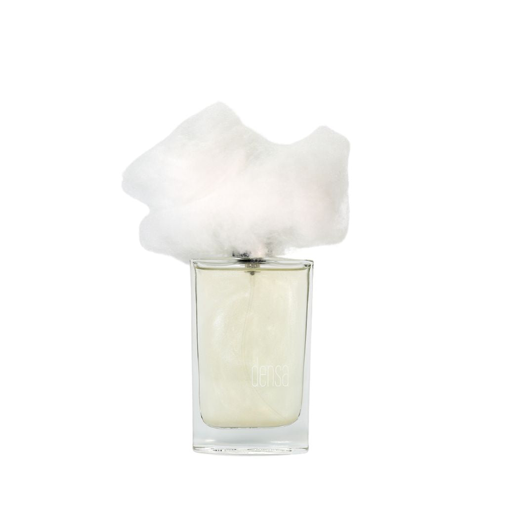 Filippo Sorcinelli Perfumes born in 2014; dedicated to the artistic passions of their creator:
Gothic art, music, photographythe fog.Shop at fragrapedia.com
