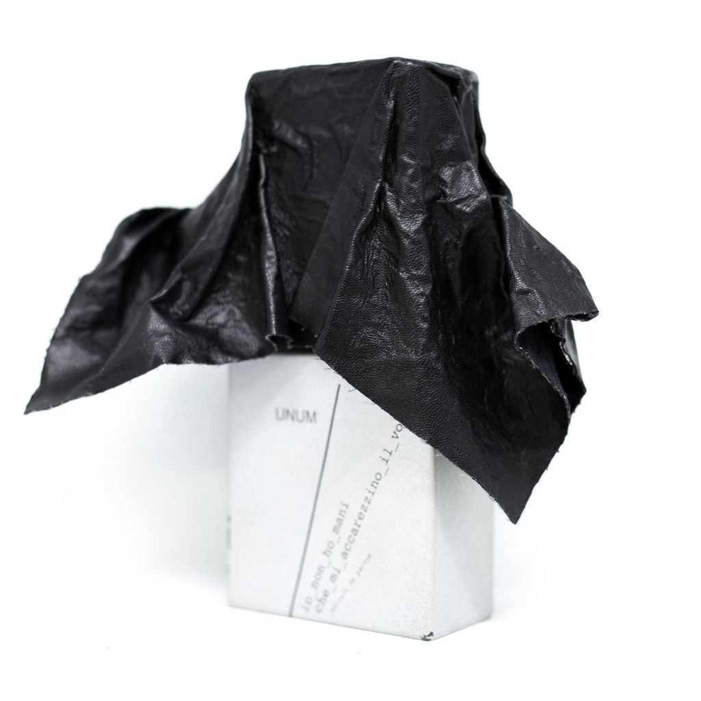 Filippo Sorcinelli Perfumes born in 2014; dedicated to the artistic passions of their creator:
  Gothic art, music, photographythe fog.Shop at fragrapedia.com