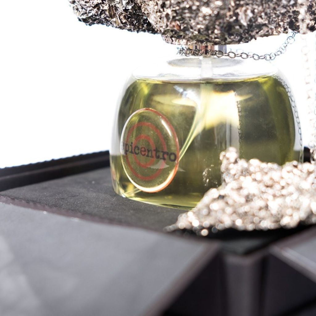 Filippo Sorcinelli Perfumes born in 2014; dedicated to the artistic passions of their creator:
  Gothic art, music, photographythe fog.Shop at fragrapedia.com